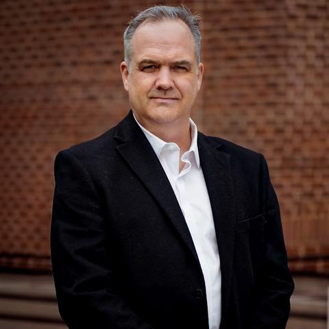 Daniel Carpenter headshot
